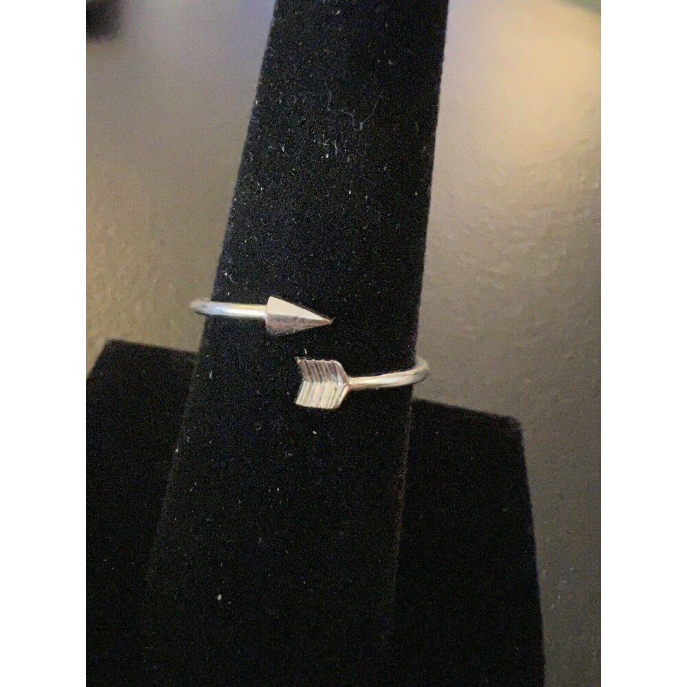 Silver Arrow Wrap Around Ring Size 8.5